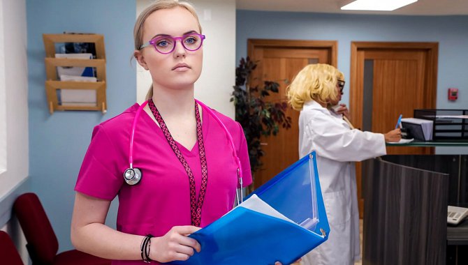 Look At Her Now Deal - Sample 2